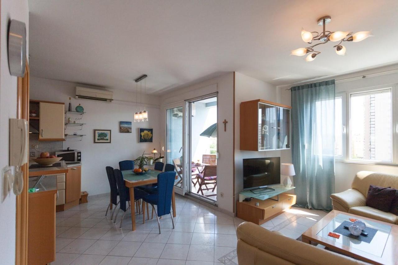 Exclusive Sea View Leilighet
